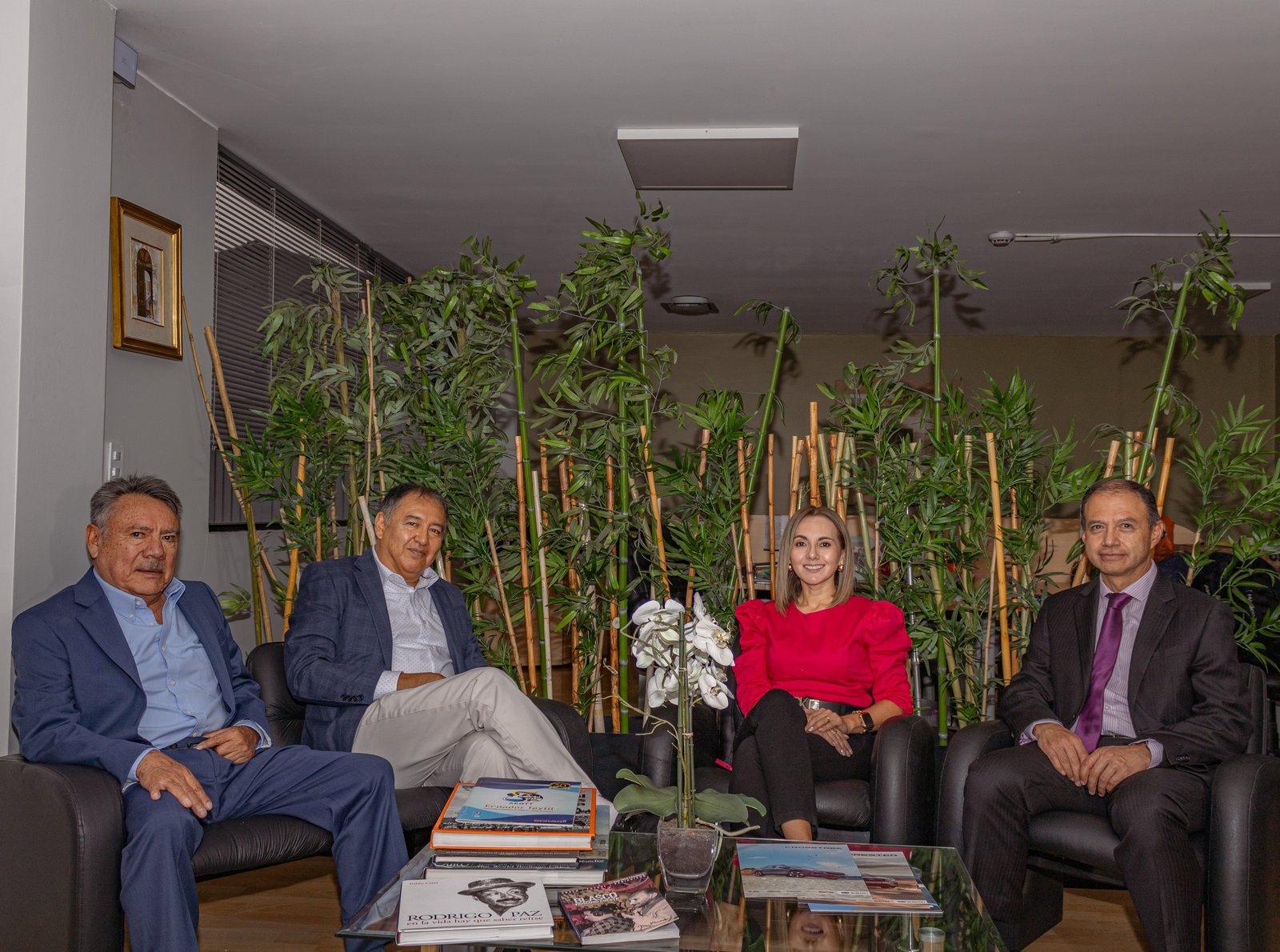 Directiva y Miembros de AEN Quito